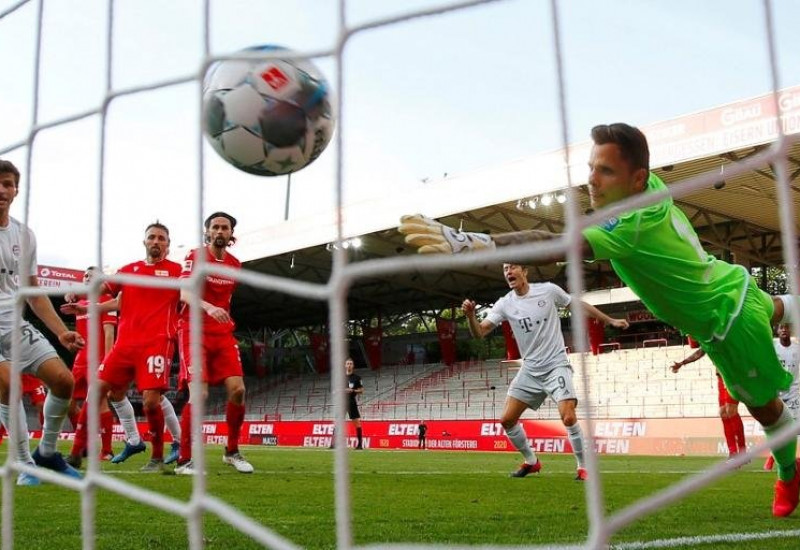 Campeonato Alemão recomeçou no sábado, sem torcida
