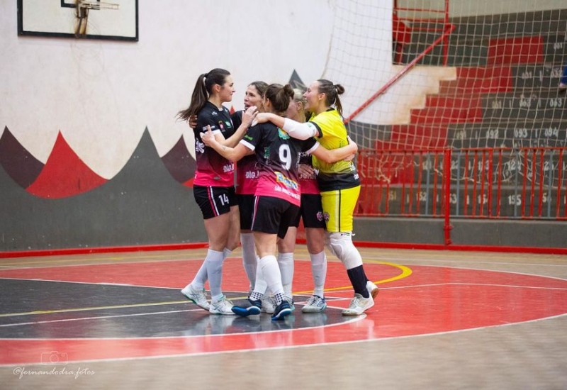 Gol de Bico fechou primeira fase goleando o Coradi (Foto: Gol de Bico/Divulgação)