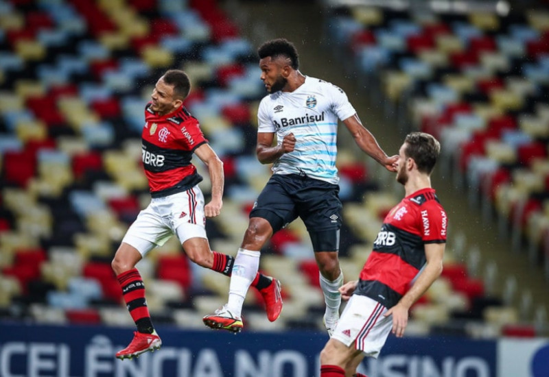 Borja, de cabeça, fez o gol da vitória tricolor no Maracanã (FOTO: LUCAS UEBEL/GREMIO FBPA)