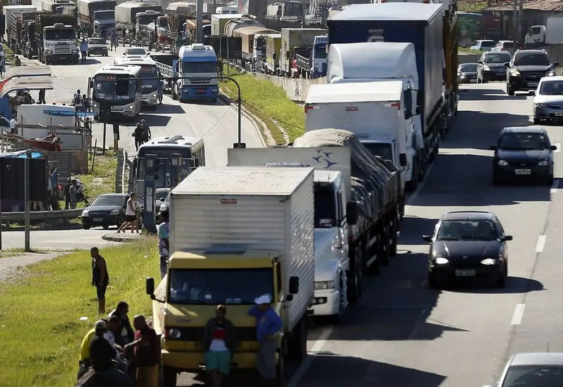 Possível greve dos caminhoneiros poderá ter início na quinta-feira (04) Foto: Thomaz Silva/Agência Brasil/ND Mais