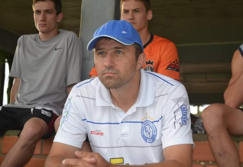 Técnico Pibi diz que o apoio do torcedor é fundamental no domingo (Foto: Divulgação)